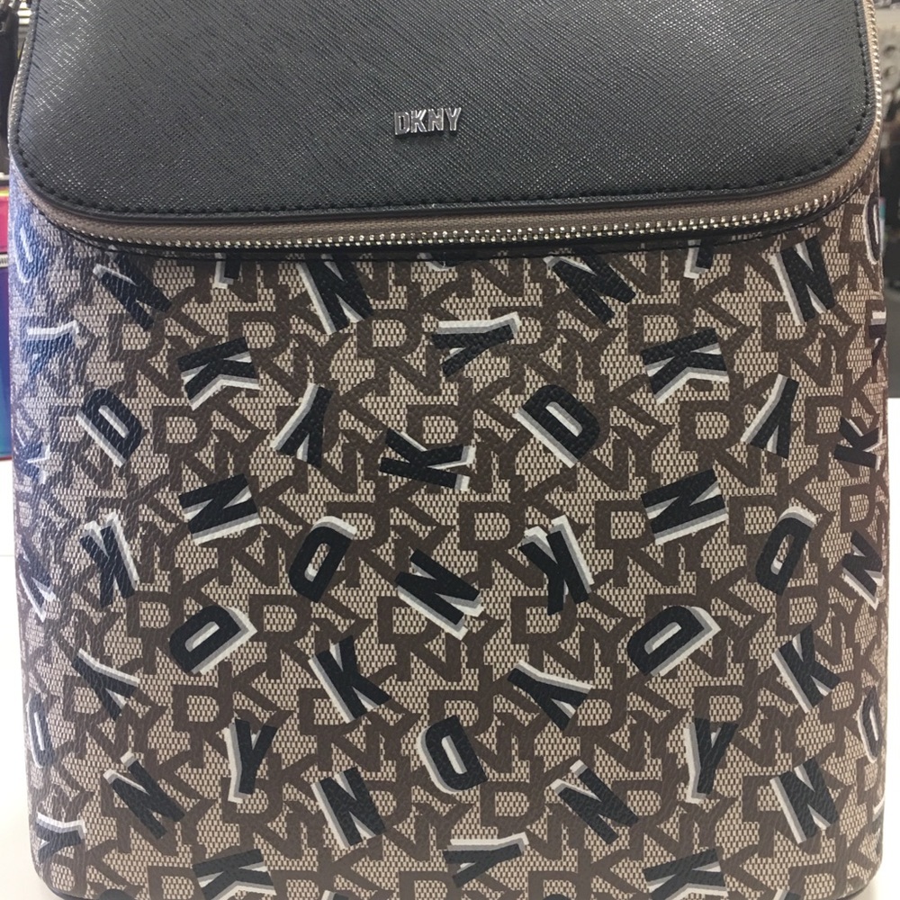 - Backpack Purse 🔥
